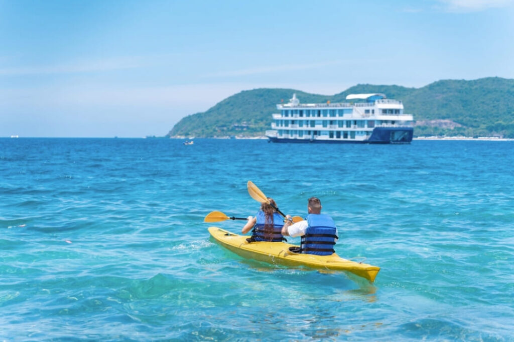 bai tru nha trang beach