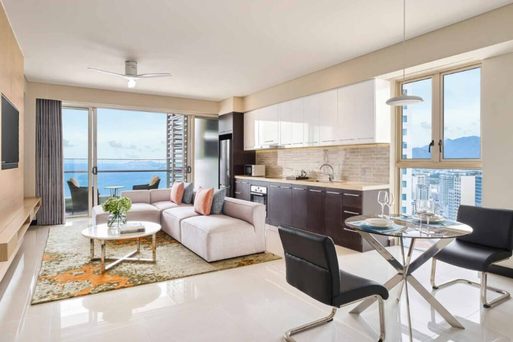 InterContinental Nha Trang 住宅客房室内陈设与海景