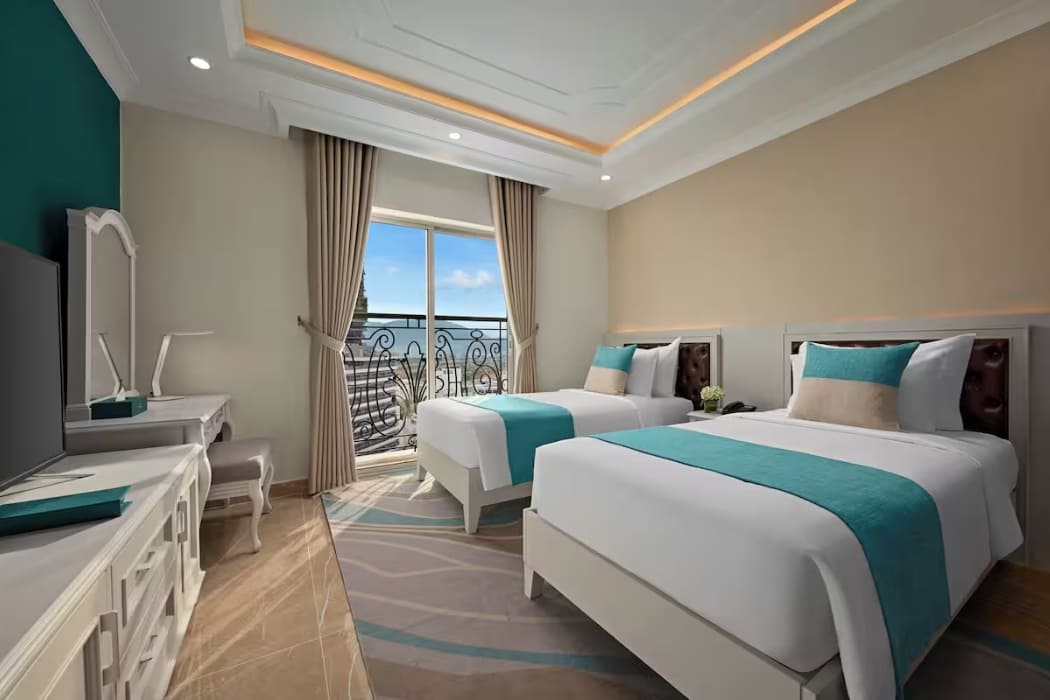 hotel for luxury stay in nha trang