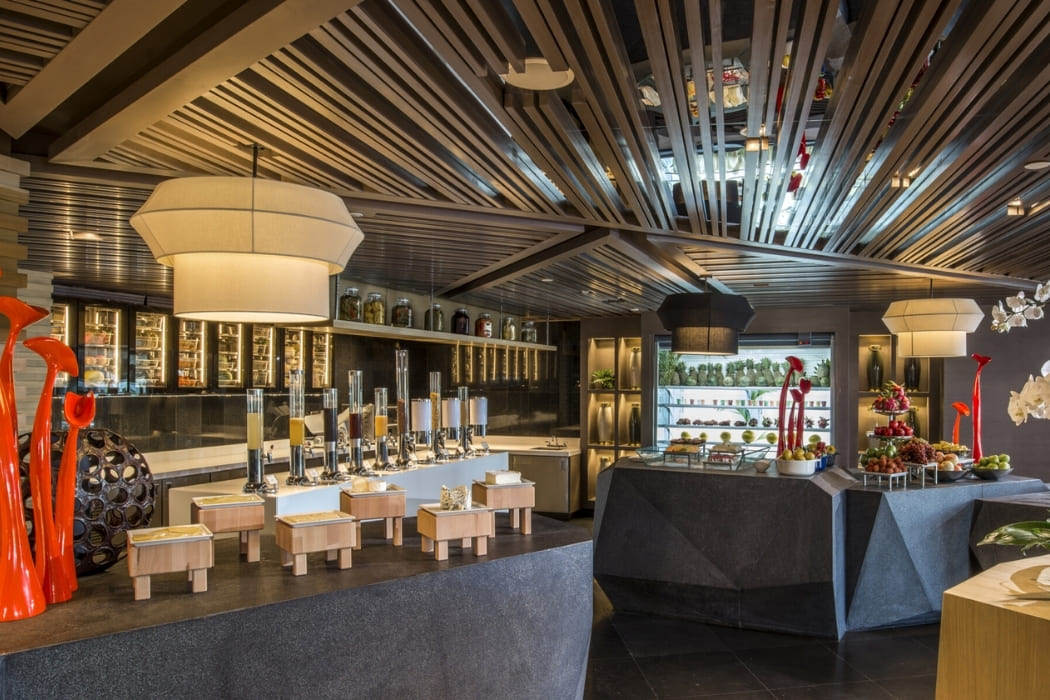 explore best restaurant in nha trang