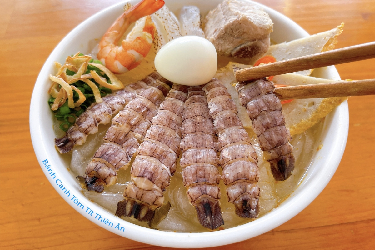 banh canh tom tit thien an